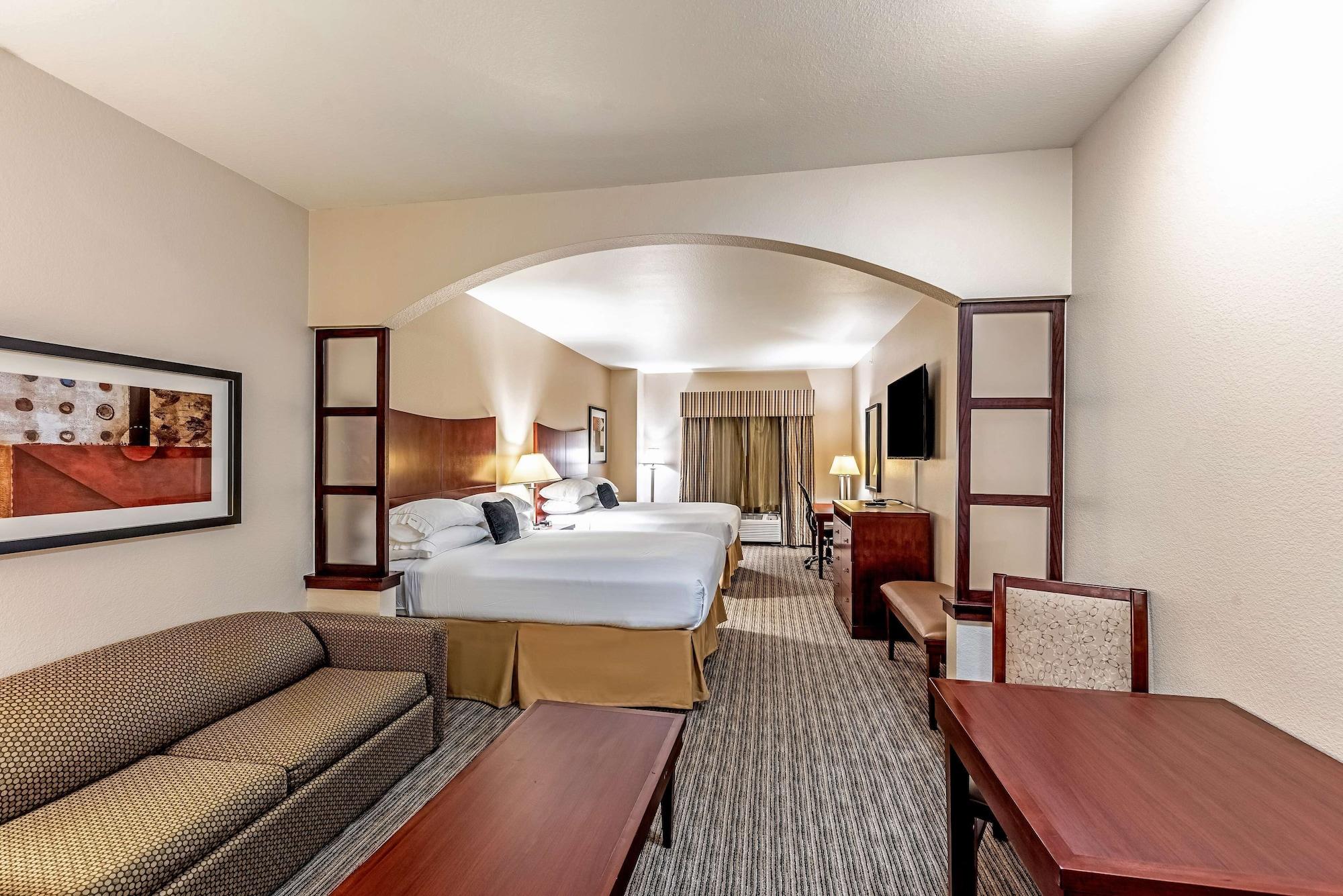 Red Lion & Hotel