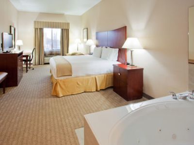 Red Lion & Hotel