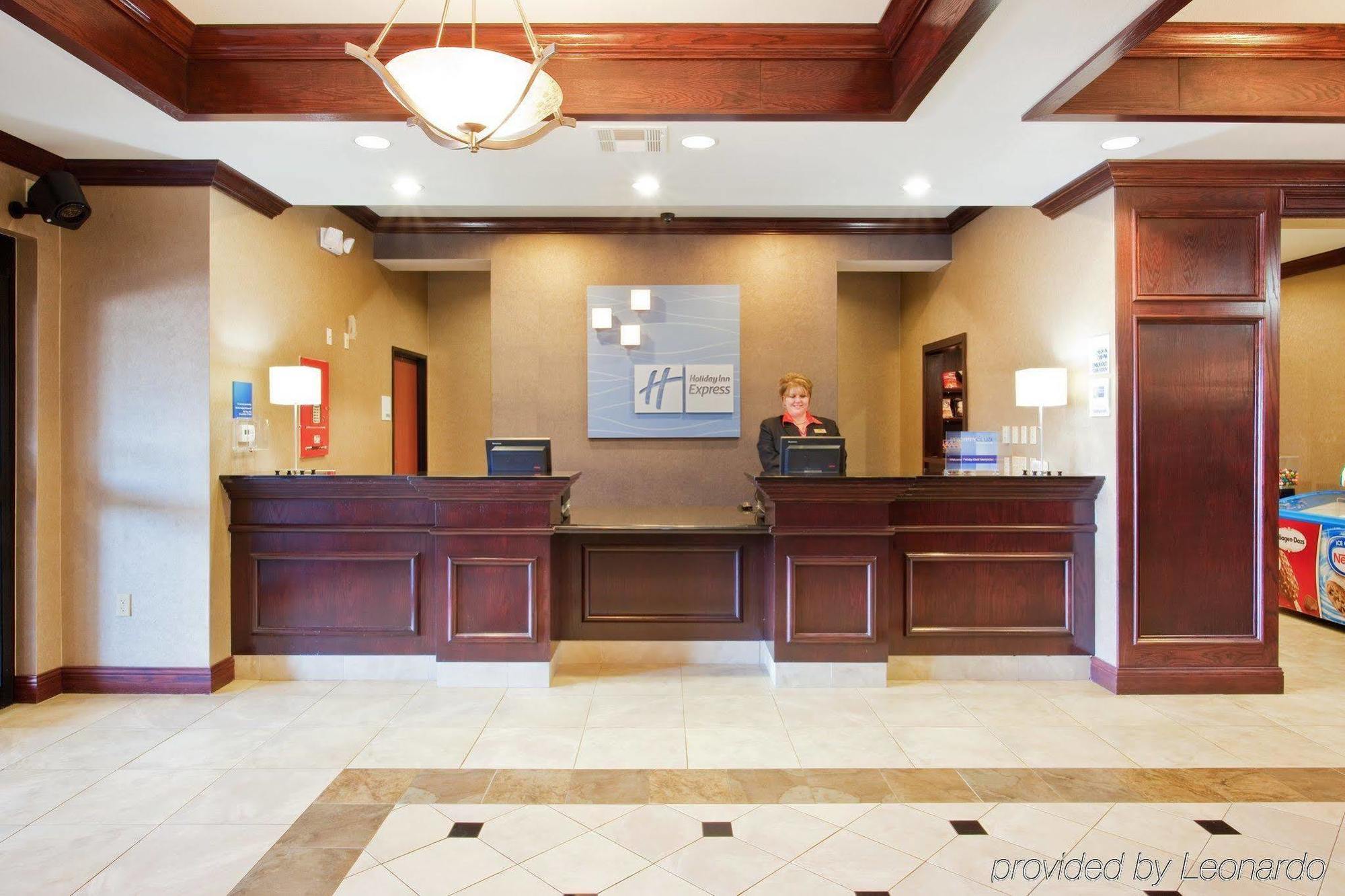 Red Lion & Hotel Mineral Wells